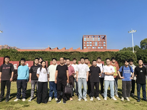 半岛在线注册2025届学生顶岗实习选拔工作已经全面完成