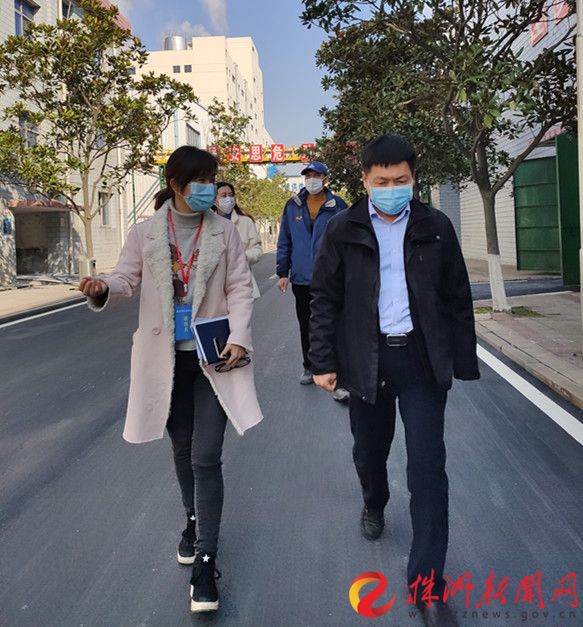 半岛在线注册慰问驻企防疫联络员