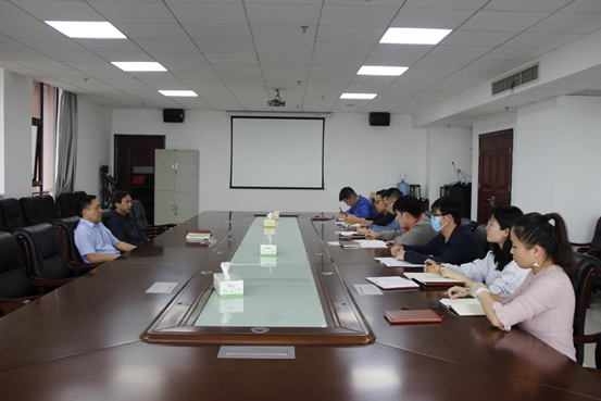 半岛在线注册召开新学期团委委员会议
