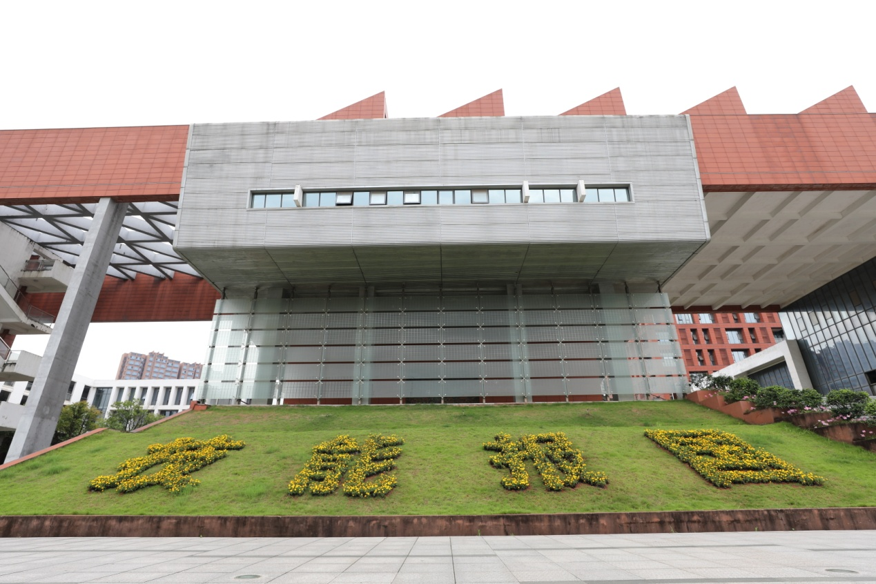 株洲市第八届“技能天下”职业技能网络直播大赛在半岛在线注册举行